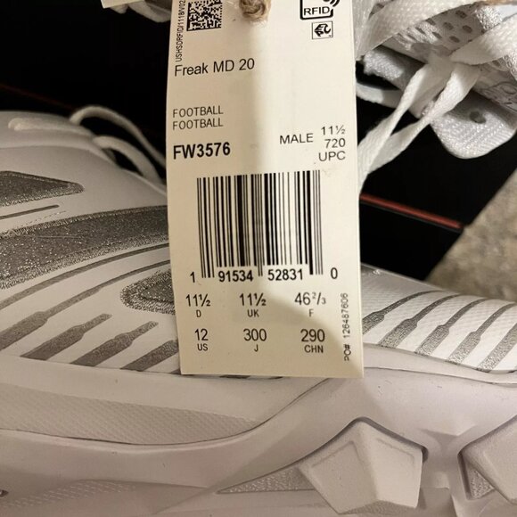 Adidas Freak MD 20 Size 12 Football Cleats White Silver‎ FW3576 - Picture 7 of 7